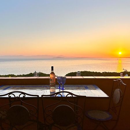 Appartamento Con Vista Mare A Terramala Terra Mala Exterior photo