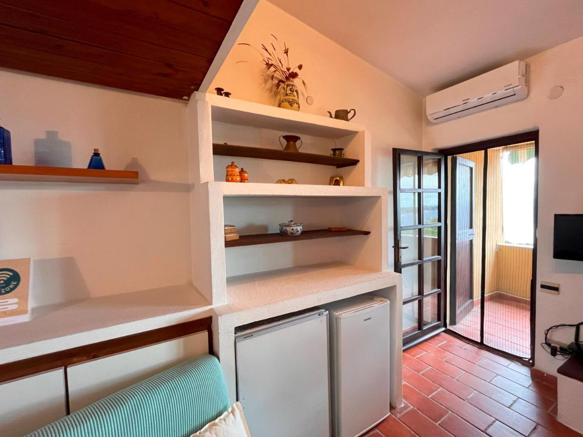 Appartamento Con Vista Mare A Terramala Terra Mala Exterior photo